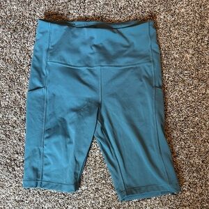 Athleta Teal Ultimate Stash Pocket 9 in Short